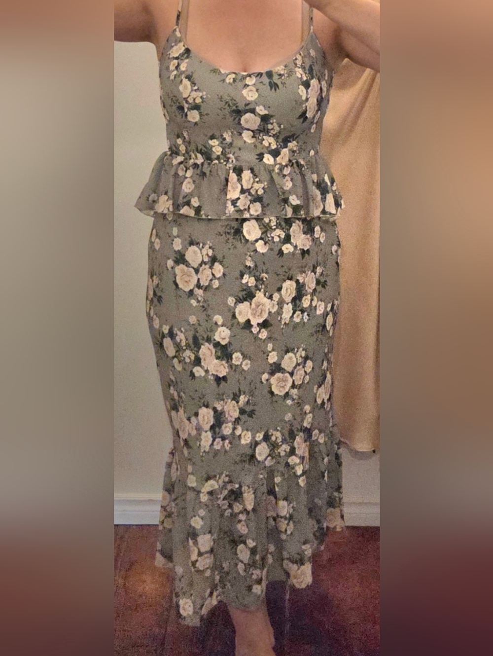 ISO Park and Fifth Green Floral Foster Dress Size L